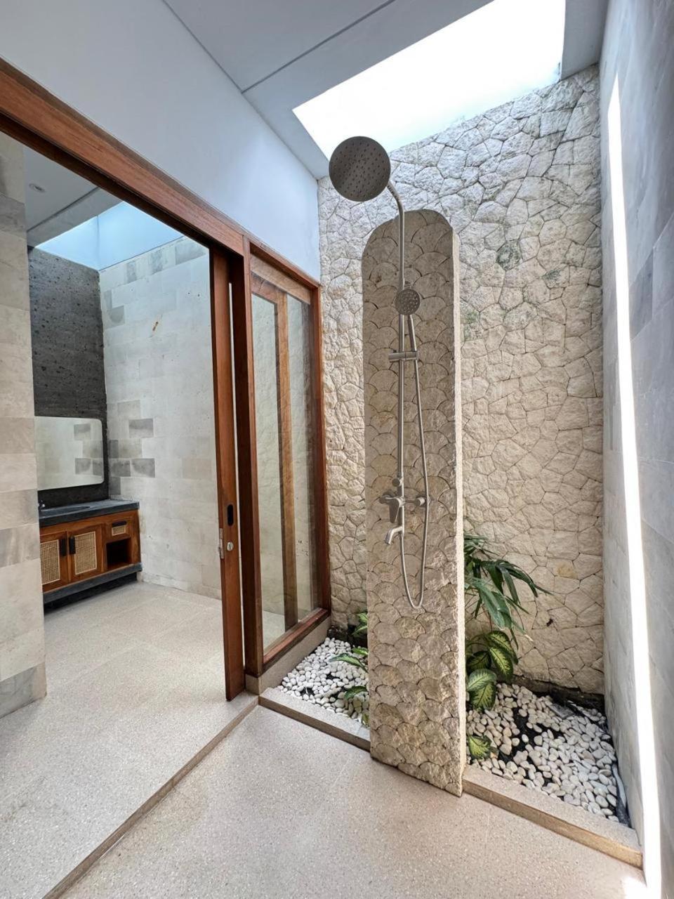 Nova Guest House Canggu Εξωτερικό φωτογραφία